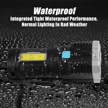 Portable 4 LED torch with 800 lumens and rechargeable battery for hiking