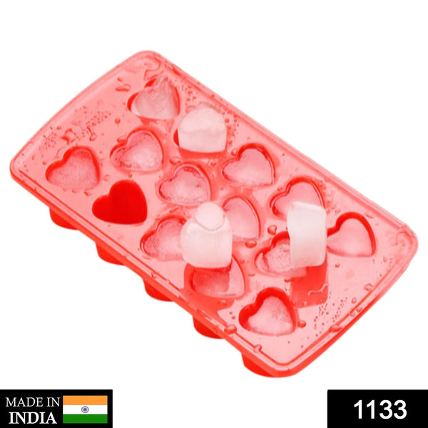 Silicone heart-shaped ice cube tray, ideal for creative drink presentation.